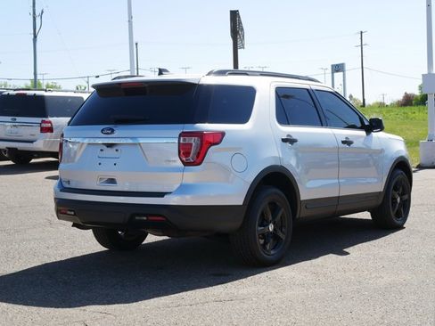Certified 2018 Ford Explorer 4WD image 3