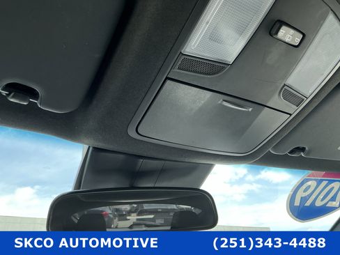Used 2019 Hyundai Veloster 2.0 FWD image 26