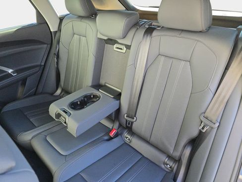 Certified 2025 Audi Q5 Premium w/ Premium Plus AWD/4WD image 15