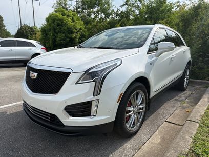 Used 2022 Cadillac XT5 Sportv w/ Technology Package