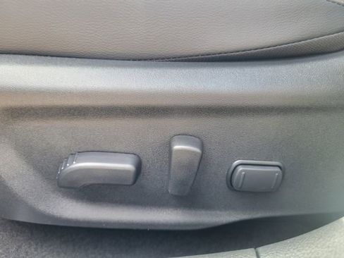 New 2025 Nissan Sentra SR w/ SR Premium Package image 19