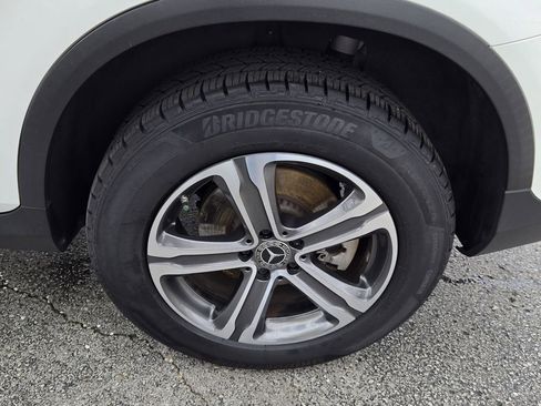 Used 2019 Mercedes-Benz GLC 350e 4MATIC image 9