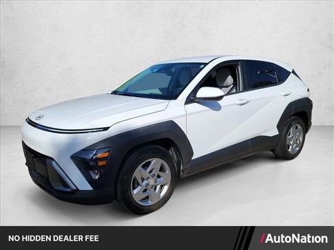Used 2025 Hyundai Kona SE FWD image 1