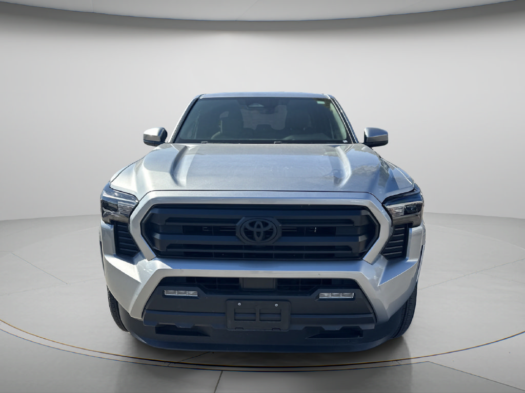 Used 2024 Toyota Tacoma SR5 RWD image 2