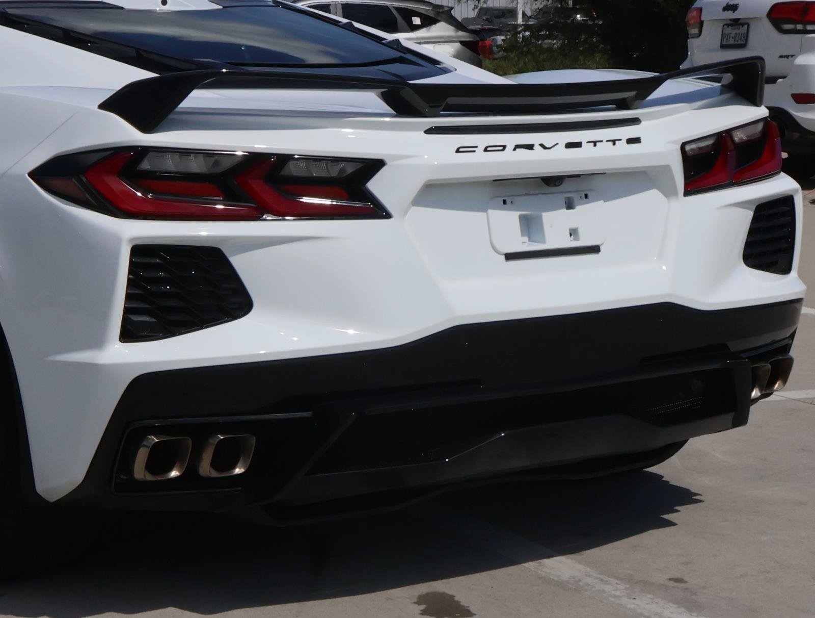 Used 2024 Chevrolet Corvette Stingray Premium Cpe w/ Z51 Performance Package RWD image 9