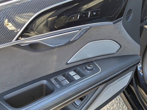 Used 2020 Audi S8 L w/ Full Leather Package image 11