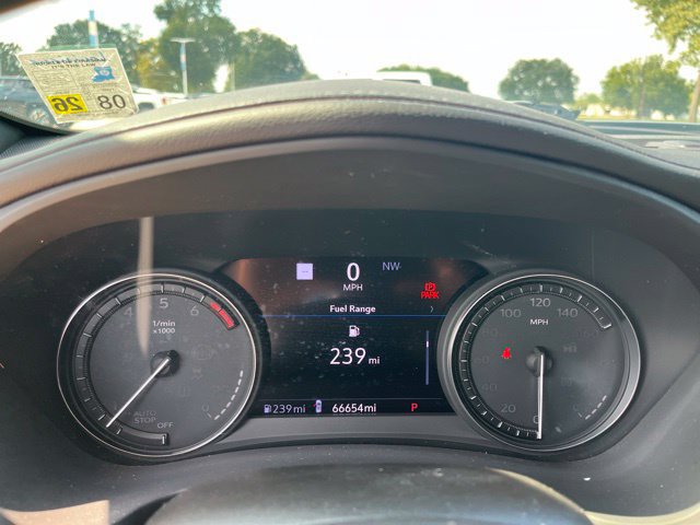 Used 2020 Cadillac XT4 Premium Luxury FWD image 18
