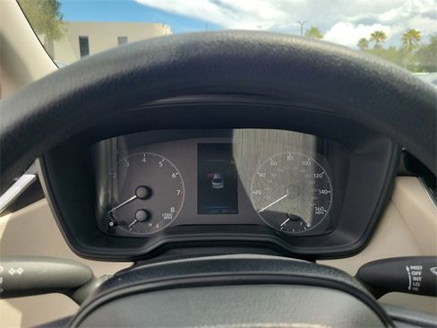 Used 2025 Toyota Corolla LE image 17