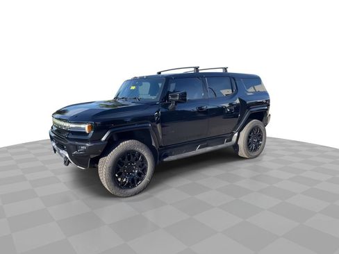 New 2026 GMC Hummer EV SUV w/ LPO, Roof Cross Rail Package AWD/4WD image 4