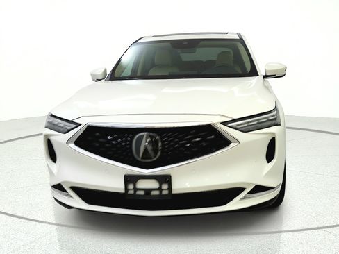 Used 2023 Acura MDX FWD w/ Technology Package image 2