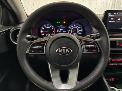Used 2019 Kia Forte LXS FWD image 33