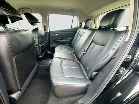 Used 2013 Nissan Leaf SL image 28