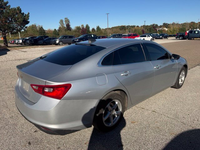 Used 2016 Chevrolet Malibu LS FWD image 3