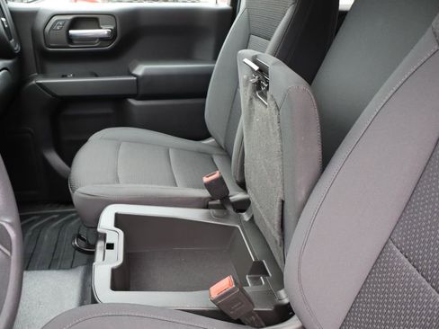 Used 2022 Chevrolet Silverado 1500 W/T w/ WT Value Package image 26