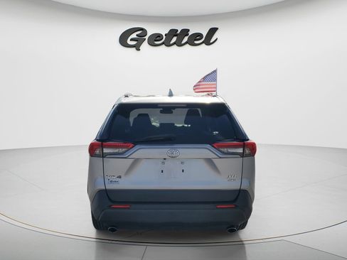 Used 2019 Toyota RAV4 XLE w/ Convenience Package AWD/4WD image 6