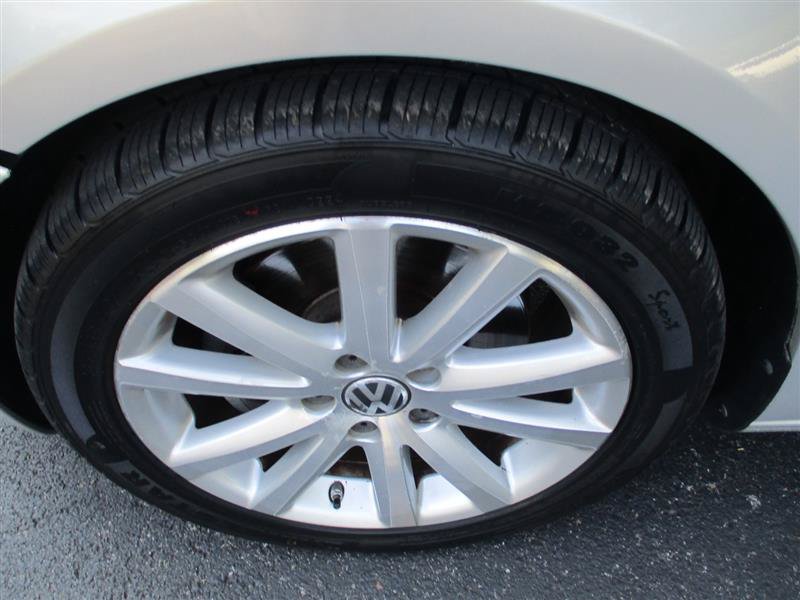 Used 2009 Volkswagen Eos Komfort FWD image 23
