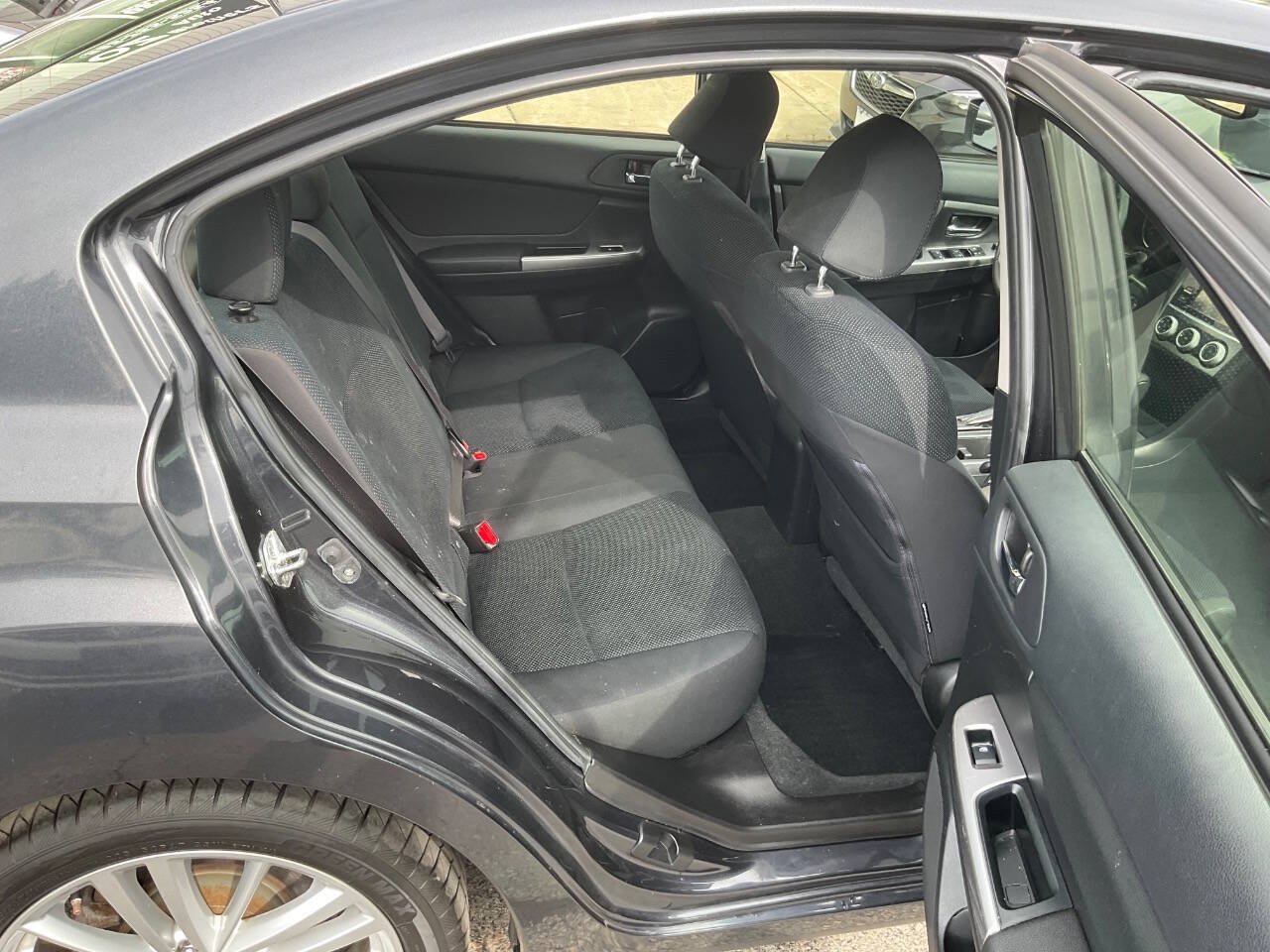 Used 2016 Subaru Impreza 2.0i Premium AWD/4WD image 17