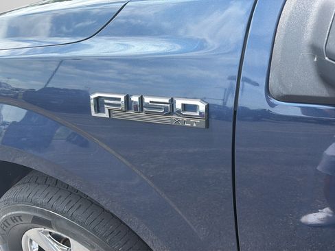 Used 2018 Ford F150 XLT w/ Equipment Group 301A Mid AWD/4WD image 11
