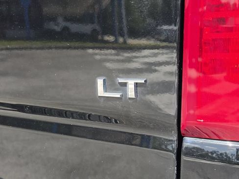 Used 2021 Chevrolet Silverado 1500 LT RWD image 13