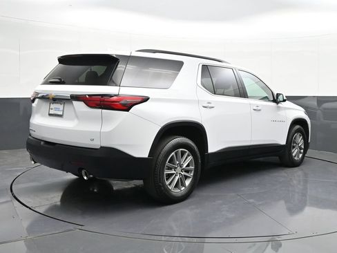 Used 2023 Chevrolet Traverse LT AWD/4WD image 5