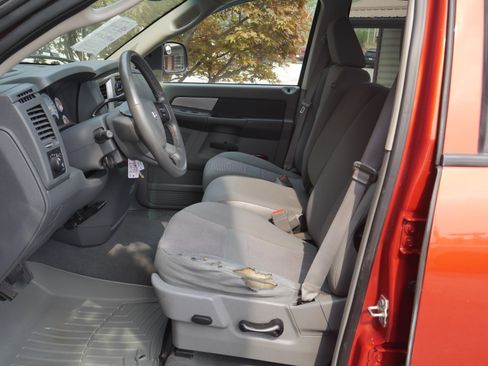 Used 2007 Dodge Ram 1500 Truck SLT w/ Ramcharger Group AWD/4WD image 3