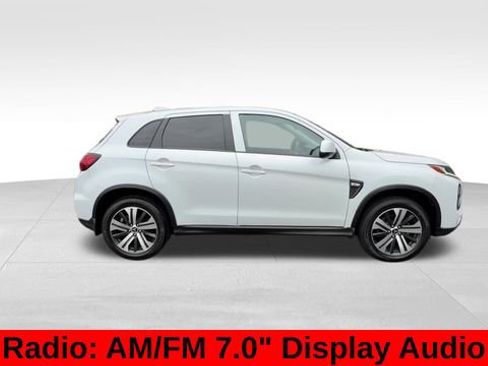 Used 2023 Mitsubishi Outlander Sport ES AWD/4WD image 9