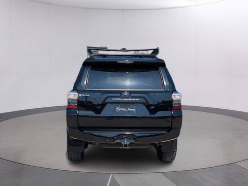 Used 2020 Toyota 4Runner Venture w/ Moonroof Package AWD/4WD image 6