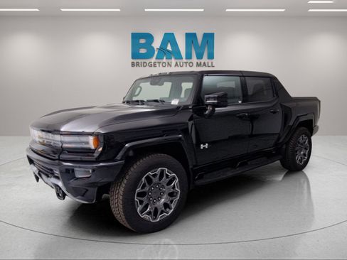 New 2025 GMC Hummer EV 3X image 3