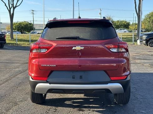 Used 2022 Chevrolet TrailBlazer LT image 3
