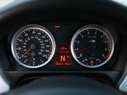 Used 2009 BMW M3 Sedan RWD image 33