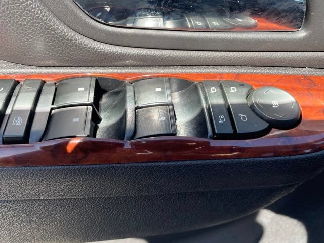 Used 2012 Chevrolet Tahoe LTZ AWD/4WD image 13