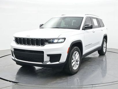 Used 2023 Jeep Grand Cherokee L Laredo