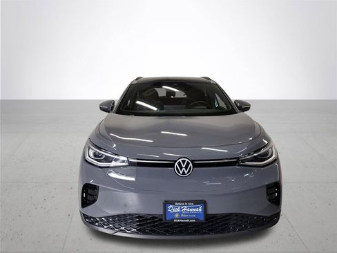 Used 2023 Volkswagen ID.4 Pro S RWD image 3