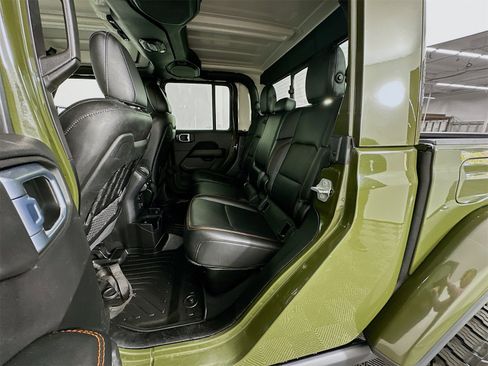 Used 2021 Jeep Gladiator Mojave image 24