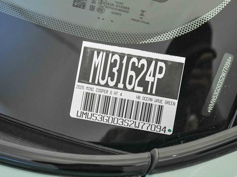 Used 2025 MINI Cooper S image 28