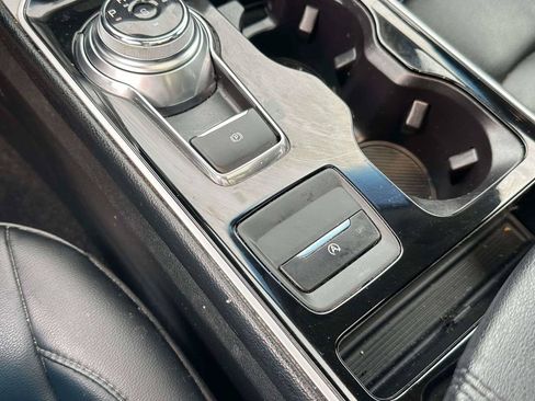 Used 2019 Ford Edge SEL w/ Equipment Group 201A AWD/4WD image 33