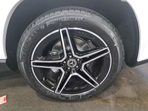 New 2026 Mercedes-Benz GLS 450 4MATIC image 34