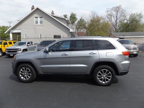 Used 2014 Jeep Grand Cherokee Limited AWD/4WD image 10