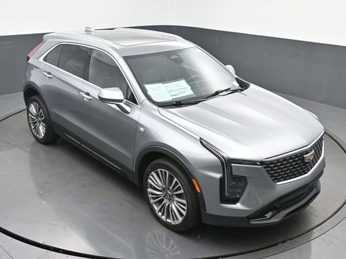 Used 2024 Cadillac XT4 Premium Luxury FWD image 42