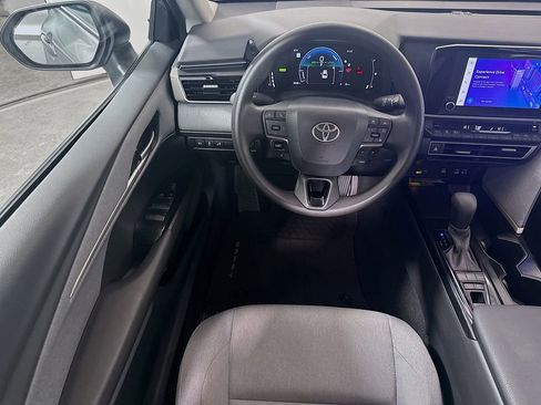 Certified 2025 Toyota Camry LE image 19
