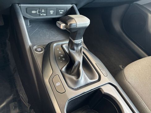 Used 2025 Kia K4 LXS FWD image 40