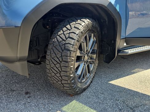 Certified 2025 Toyota Land Cruiser w/ Premium Package image 32