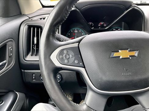 Used 2022 Chevrolet Colorado LT w/ Luxury Package AWD/4WD image 12