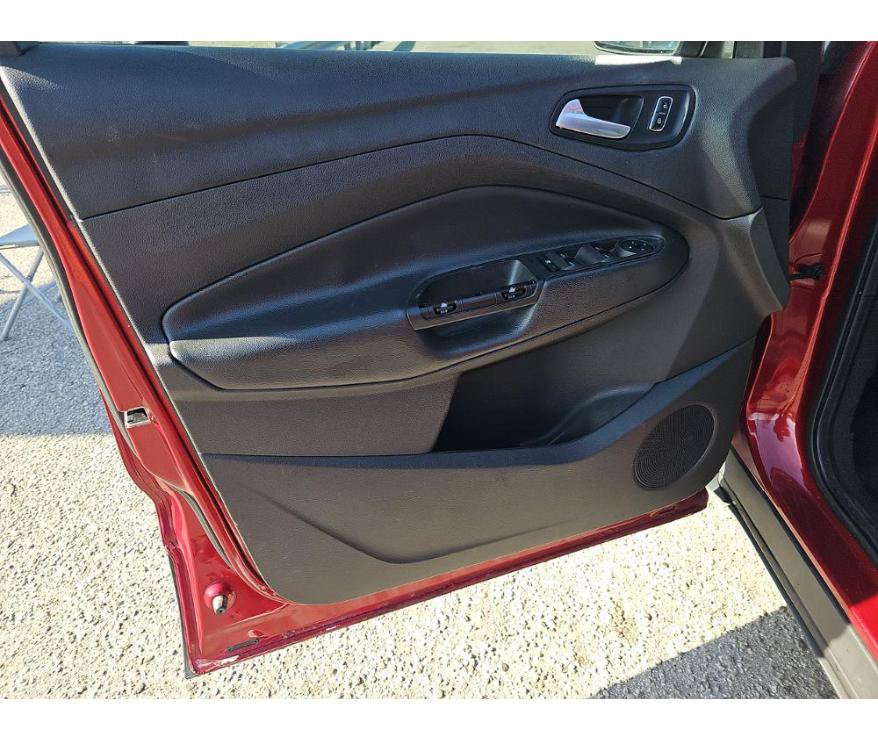Used 2014 Ford Escape SE FWD image 12