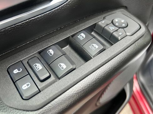 Used 2025 RAM 1500 Big Horn AWD/4WD image 19