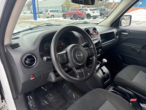 Used 2016 Jeep Patriot Sport image 11