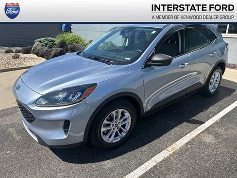 Used 2022 Ford Escape SE FWD image 1