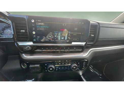 Certified 2022 Chevrolet Silverado 1500 LTZ w/ LTZ Premium Package image 17