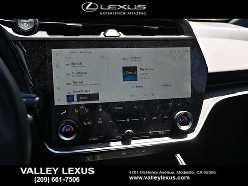 Used 2024 Lexus RZ 300e Premium w/ Technology Package FWD image 10