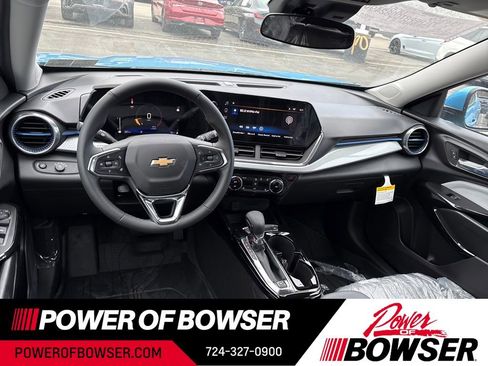 New 2026 Chevrolet Trax LT w/ Driver Confidence Package image 5